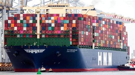 Worlds Largest Container Ship Has Arrived In Europe On Its Maiden