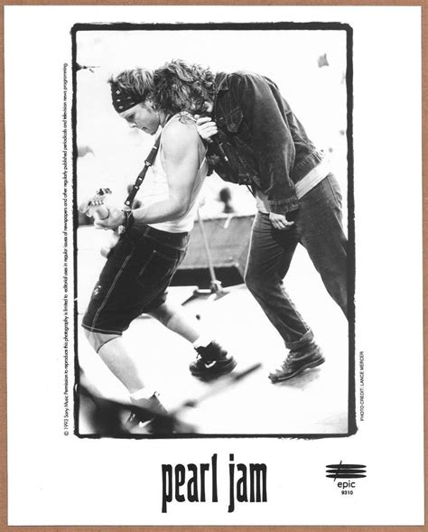 pearl jam eddie vedder jeff ament 1993 vs sony epic press kit 8 x 10 photo pearl jam eddie