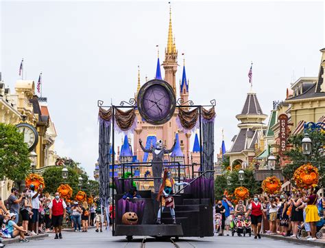 Halloween At Magic Kingdom Review Trick Or Treat Disney Tourist Blog