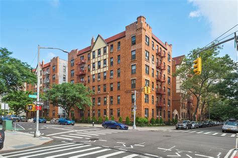 Find 1064 1 bedroom apartments for rent in queens, ny. 41-42 42nd St, Queens, New York, 11104 | 1 BR for sale ...