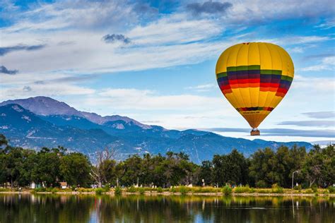 12 Amazing Hot Air Balloon Festivals Around The World