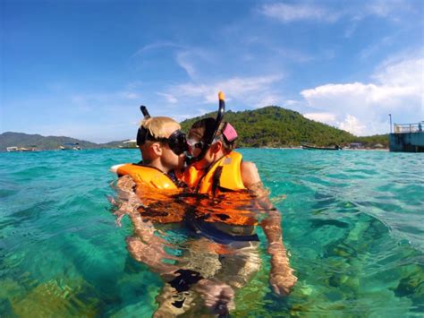 #triplocal #pulauperhentian #unforgettable experiences #family vacation we have enjoyed out 3 days 2 night in pulau perhentian & stay at ombak dive resort. Jom Baca Tips & Cara Pergi Ke Pulau Perhentian | YOY Network