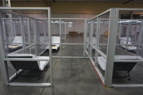 Advocates Say Toronto Shelter Is Glass Cages For People