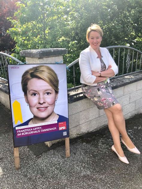 In den alltaglichen debatten in deutschland werden bei vielen menschen zunehmend gefuhle von ungerechtigkeit, benachteiligung und abgehangtsein formuliert. Next Stop: Wetzlar. - Franziska Giffey | Facebook