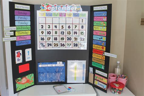 DIY preschool calendar #calendar #preschool | Preschool calendar, Diy preschool, Preschool learning