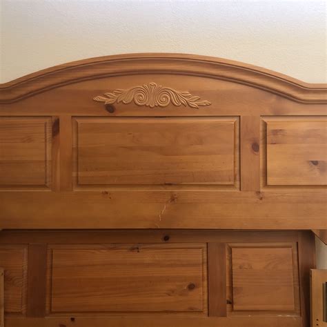 Broyhill Fontana Queen Headboard Footboard And Frame For Sale In Cave