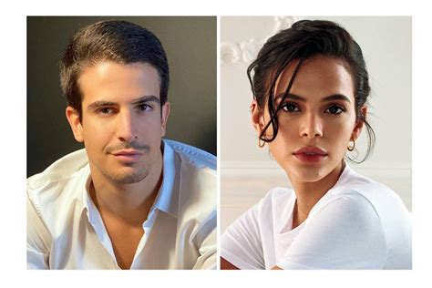 A atriz, que estaria vivendo um affair com enzo celulari, brincou com a previsão de um perfil no twitter sobre uma gravidez em 2021. F5 - Celebridades - Enzo Celulari e Bruna Marquezine estão ...