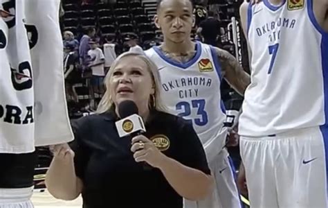 Holly Rowe Taking Heat For Awkward Moment During Postgame Interview The Spun
