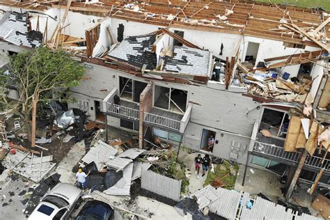 Ohio Tornado Victims Express Concerns About Possible Looting