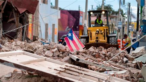 En general, los sismos pueden tener variadas fuentes de origen y entre las más conocidas son la formación y reactivación de fallas geológicas, desplazamientos de las. Trump stays publicly silent on Puerto Rican earthquakes but has signed emergency declaration ...