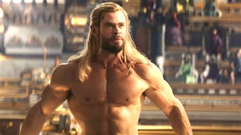 Thor Director Chris Hemsworth Had To Get Naked For The Masses