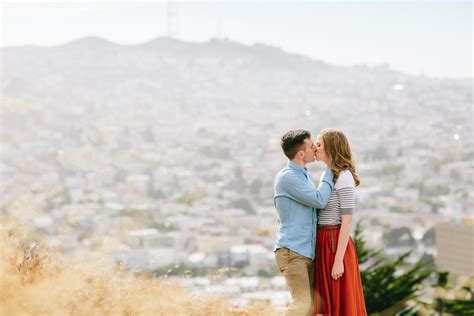 san francisco engagement session with a view