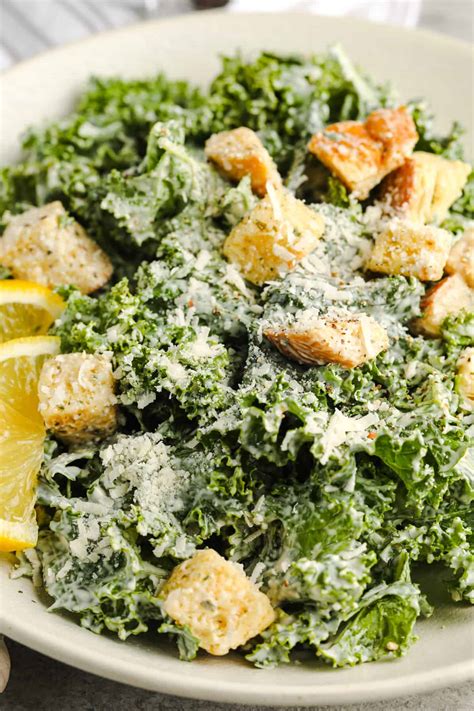 Kale Caesar Salad With Homemade Dressing Smart Fit Diet Plan And Idea
