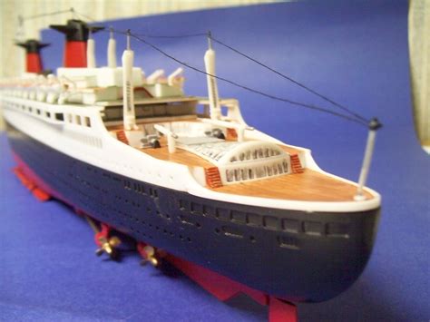 Ss France Plastic Model Commercial Ship Kit 1 500 Scale 09302 Free