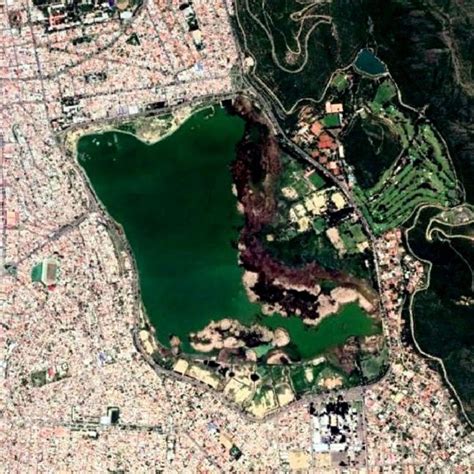 Imagen Satelital De La Laguna Alalay En La Ciudad De Cochabamba