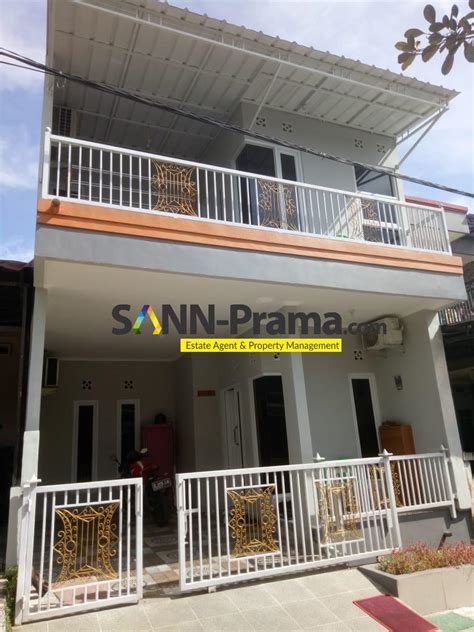 Rumah 2 Lantai dekat St. Depok Lama di Cipayung, Depok