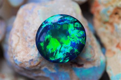 Australian Opal Black Opal Boulder Opal — The Opal Centre