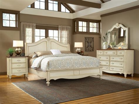 By thomasville, rapids furniture company 1. American Woodcrafters Chateau Collection Sleigh Bedroom ...