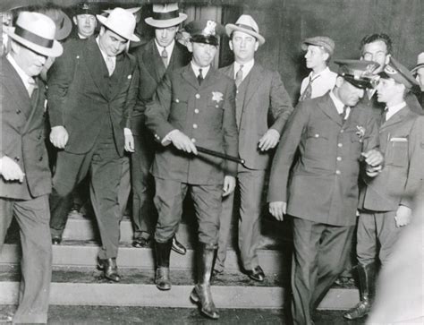 Al Capone Photo Chicago Crime Boss 1920s Chicago Outfit Al Capone Mafia Gangster