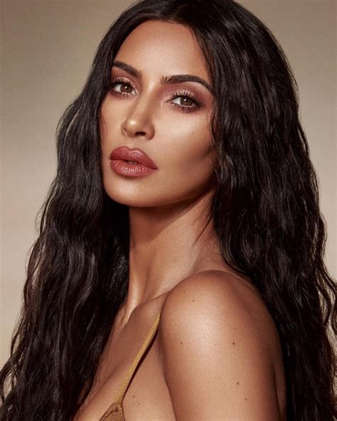 Kim Kardashian Kkw Beauty Classic Collection Ad Campaign