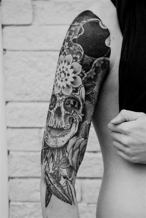 Mar 13, 2010 · a subreddit for attractive women with tattoos. Flower Wallpapers | Flower Pictures | Red Rose | Flowers Gifts: Fantastic Black And White ...
