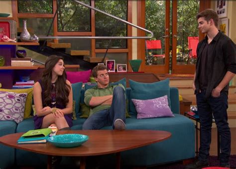 Image Max Phoebe And Link The Thundermans Wiki Fandom