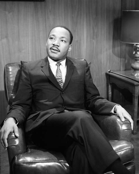 Dr Martin Luther King On Washington Conversation 8x10 Publicity Photo