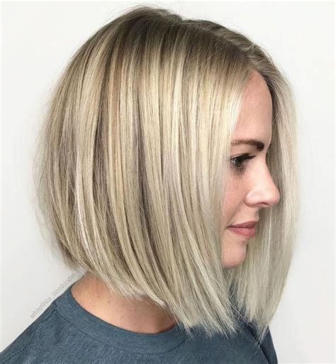 Ash Blonde A Line Bob With Textured Ends Bobhairstylestrends In