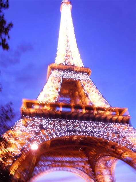 Eiffel Tower Light Showque Lindo Vacation Wishes Light Show