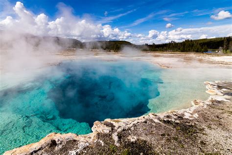 10 Great Big Yellowstone Facts Yellowstone Forever