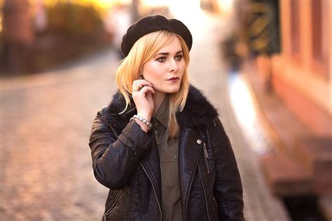 29+ schön foto wann wurde die praxisgebühr abgesch. Baskenmütze & Khaki Bluse - Kreative Fotografie Tipps und ...