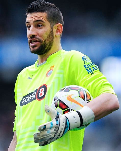 Goalkeeper Kiko Casilla replaces Iker Casillas at Real Madrid - Rediff