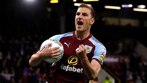 Chris Wood has 'taken to the EPL like a duck to water', says ex-England midfielder | Stuff.co.nz