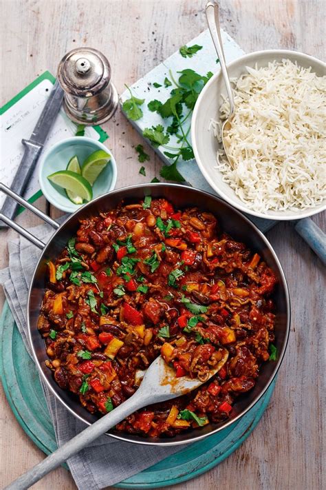 Maybe you would like to learn more about one of these? Easy chilli con carne | Recipe | Chilli recipes, Super ...