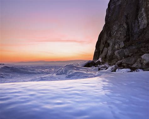 Winter Frozen Mountains Rocks Scenery Preview