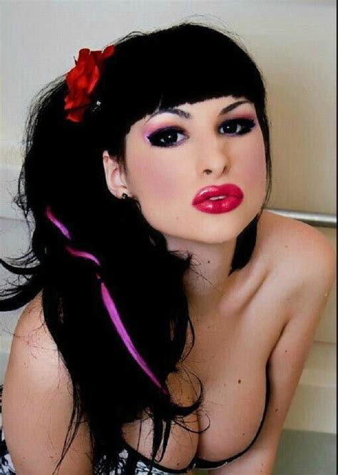 The Charming And Sexy Bailey Jay 100 Immagini