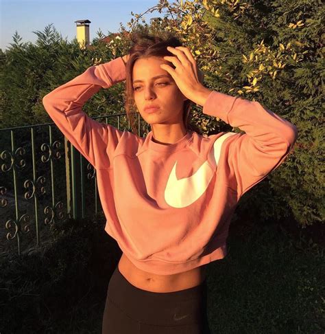 Leyla Tanlar Leyla Tanlar Leyla Tanlar Instagram Turkish Actresses