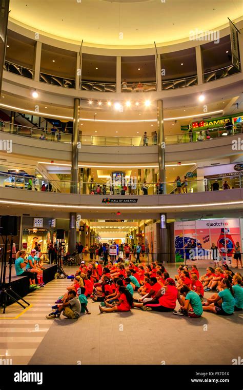 Inside The Biggest Shopping Mall In America Mall Of America In