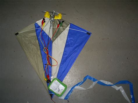 Make A Powered Kite 5 Steps Instructables