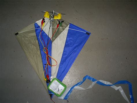 Make a Powered Kite : 5 Steps - Instructables