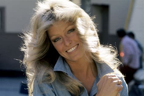Women With Farrah Fawcett Hairstyle Women With Farrah Fawcett Hairstyle Farrah Fawcett Actress