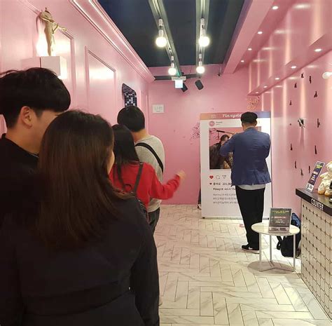 pinxy adult theme park brings vr porn to south korea