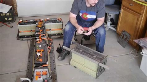 What happens to Chevy Volt when battery dies? 2