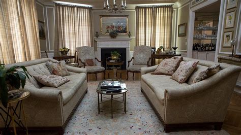 The home was designed by the late architect gene futterman. Bernie Madoff's Real-life Homes From The Wizard of Lies ...