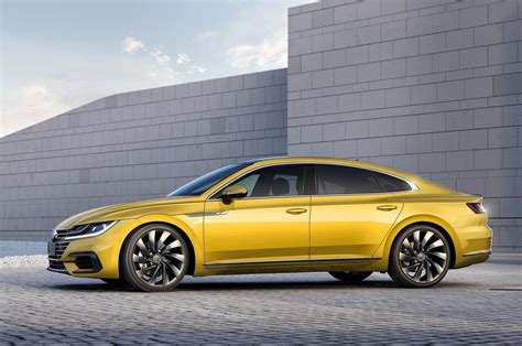 First Look 2018 Volkswagen Arteon Gran Turismo Automobile Magazine