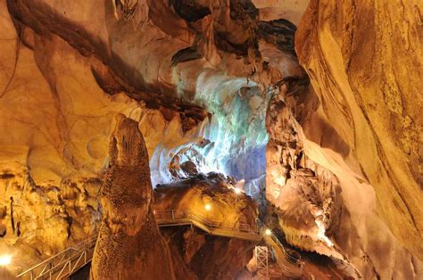 Cave Exploration In Gua Tempurung Ipoh Malaysia Gokayu