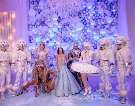 Winter Wonderland Quinceanera Theme And Ideas In 2020 With Images