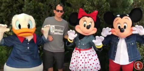 Video Talking Minnie And Donald Now Join Mickey Mouse In Interacting With Guests Chip And Company