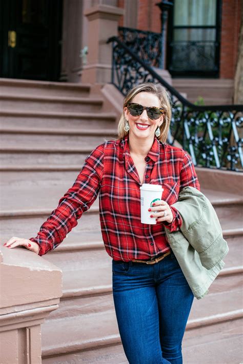 What Color Goes With Green Clothes - Olive Green Color Combinations Clothes