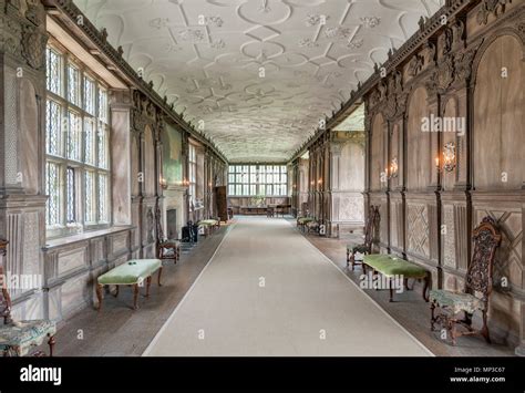 Haddon Hall Long Gallery Hi Res Stock Photography And Images Alamy